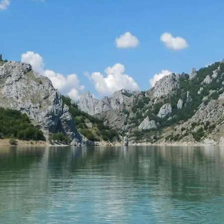 Piso En Picos De Europa - Licencia Vut-le-818 Riaño