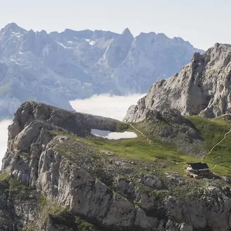 Piso En Picos De Europa - Licencia Vut-le-818 Riano (Leon)