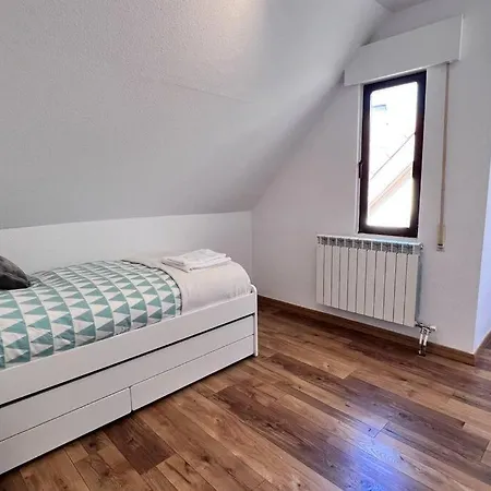 Piso En Picos De Europa - Licencia Vut-le-818 *